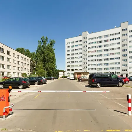 Апартаменты Przymorze Kolobrzeska Blue Sea By Renters Гданьск